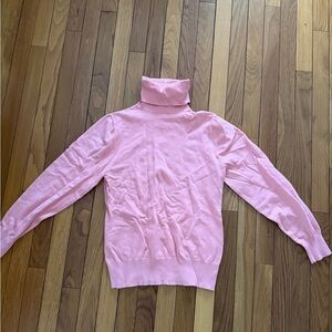 Pink turtleneck